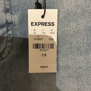 NEW EXPRESS WOMENS JEANS Curvy